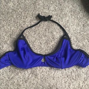 Blue and black keyhole bikini top